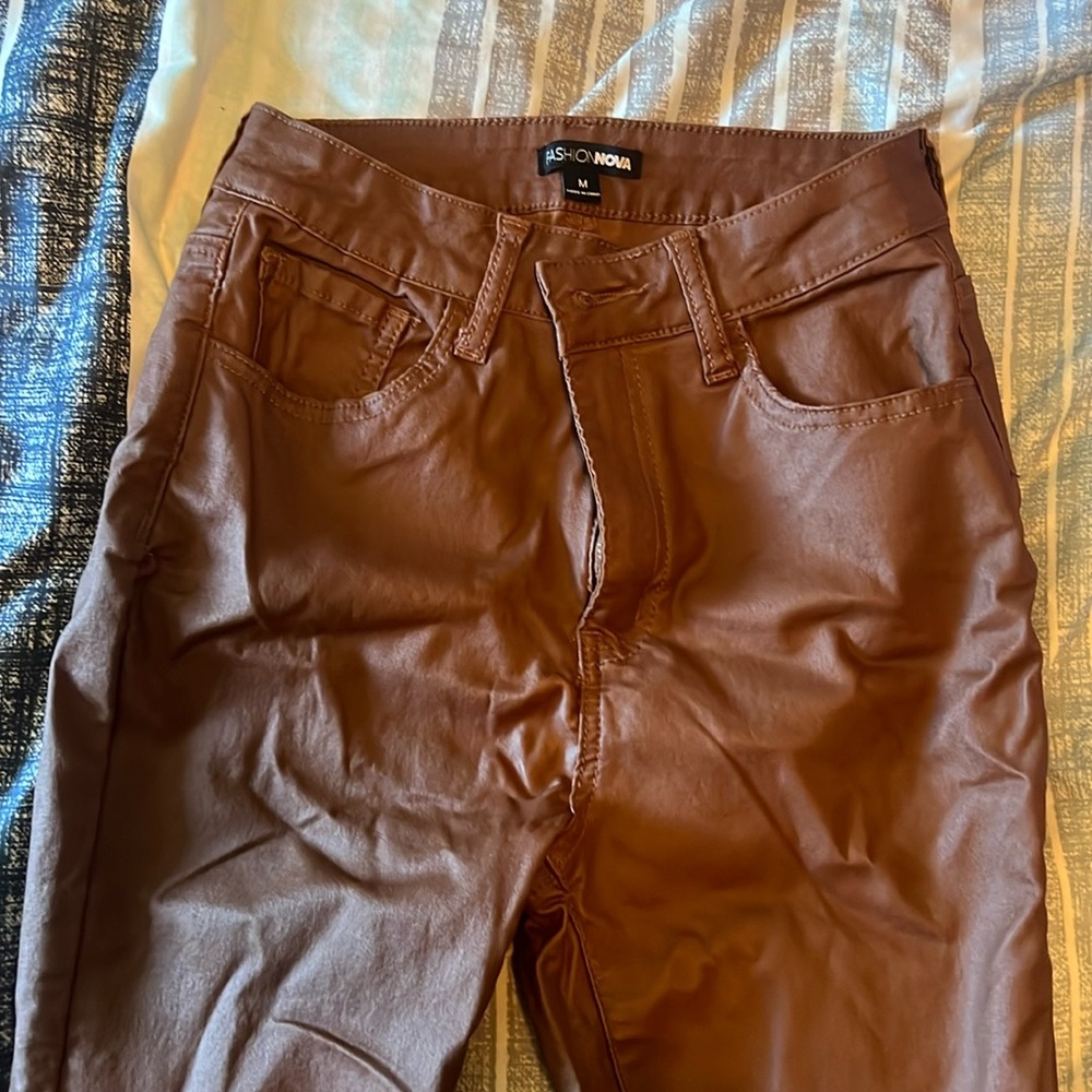 Fashion Nova brown pleather pants size M